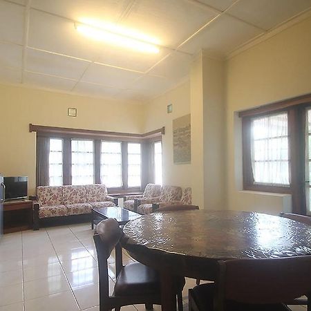 Hotel Villa Rawa Pening Pratama By Aparian Bandungan Buitenkant foto