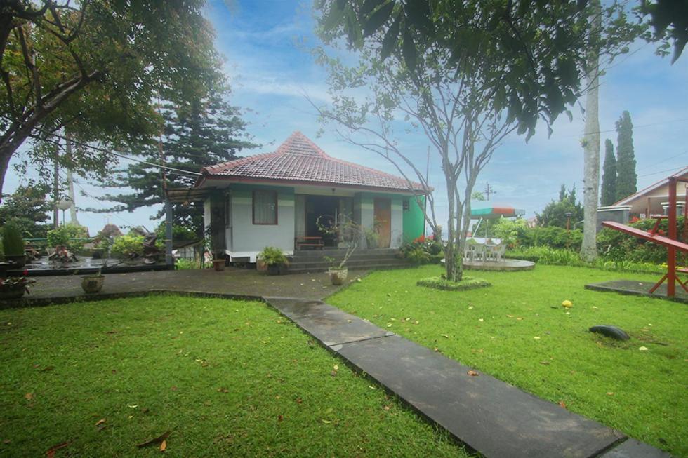Hotel Villa Rawa Pening Pratama By Aparian Bandungan Buitenkant foto