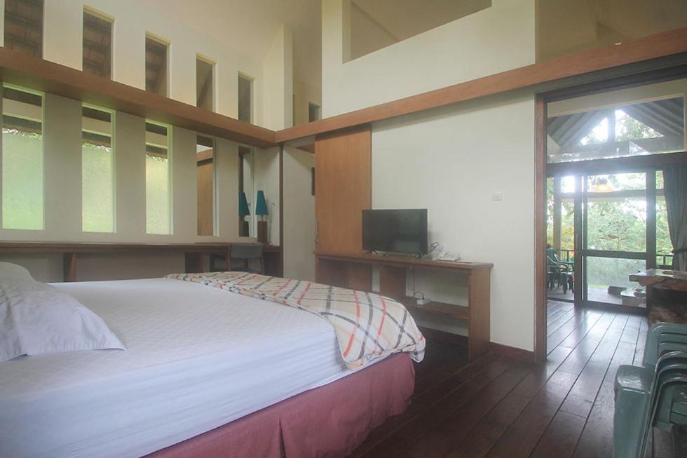 Hotel Villa Rawa Pening Pratama By Aparian Bandungan Buitenkant foto
