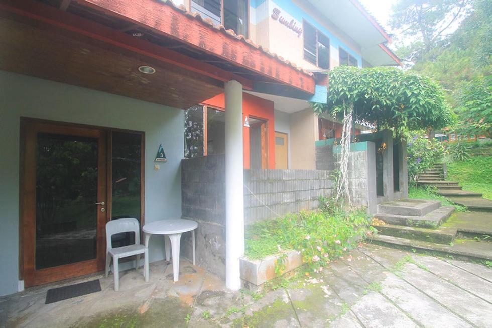 Hotel Villa Rawa Pening Pratama By Aparian Bandungan Buitenkant foto